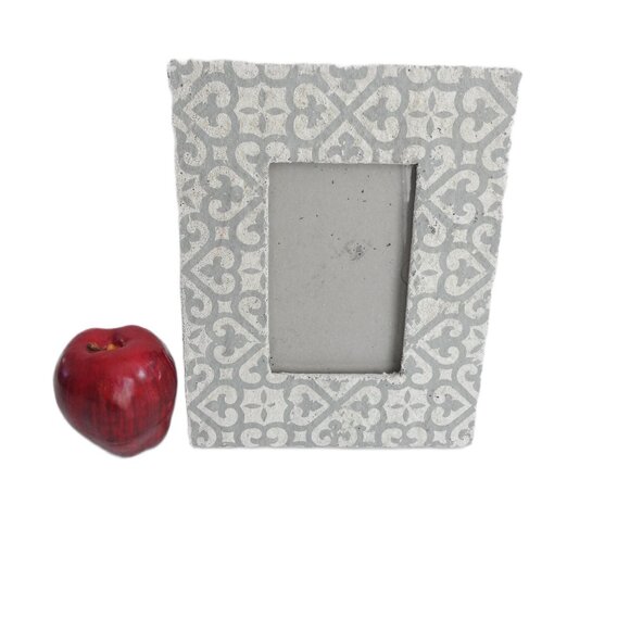 Cement Boho Picture Frame by Creative Coop 4"X6" - Picture 2 of 3